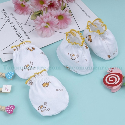 Bao tay bao chân cho trẻ sơ sinh